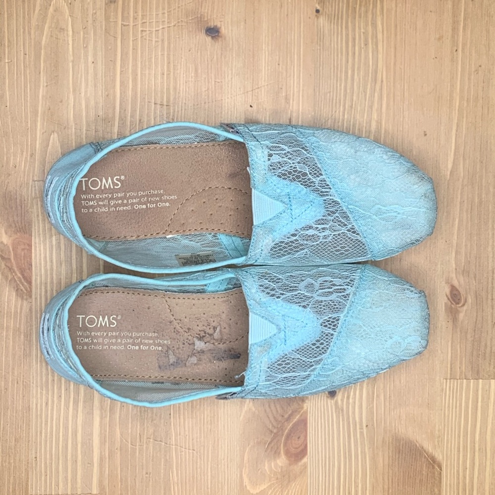 Blue lacy toms 8w